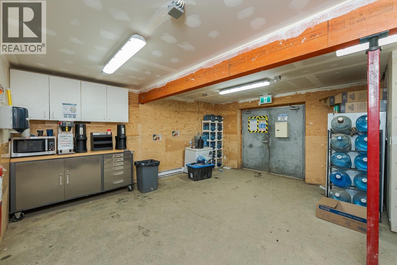 5052 HARTWAY DRIVE, Prince George