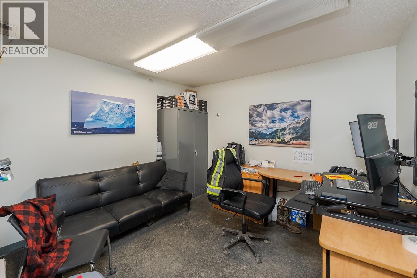 5052 HARTWAY DRIVE, Prince George