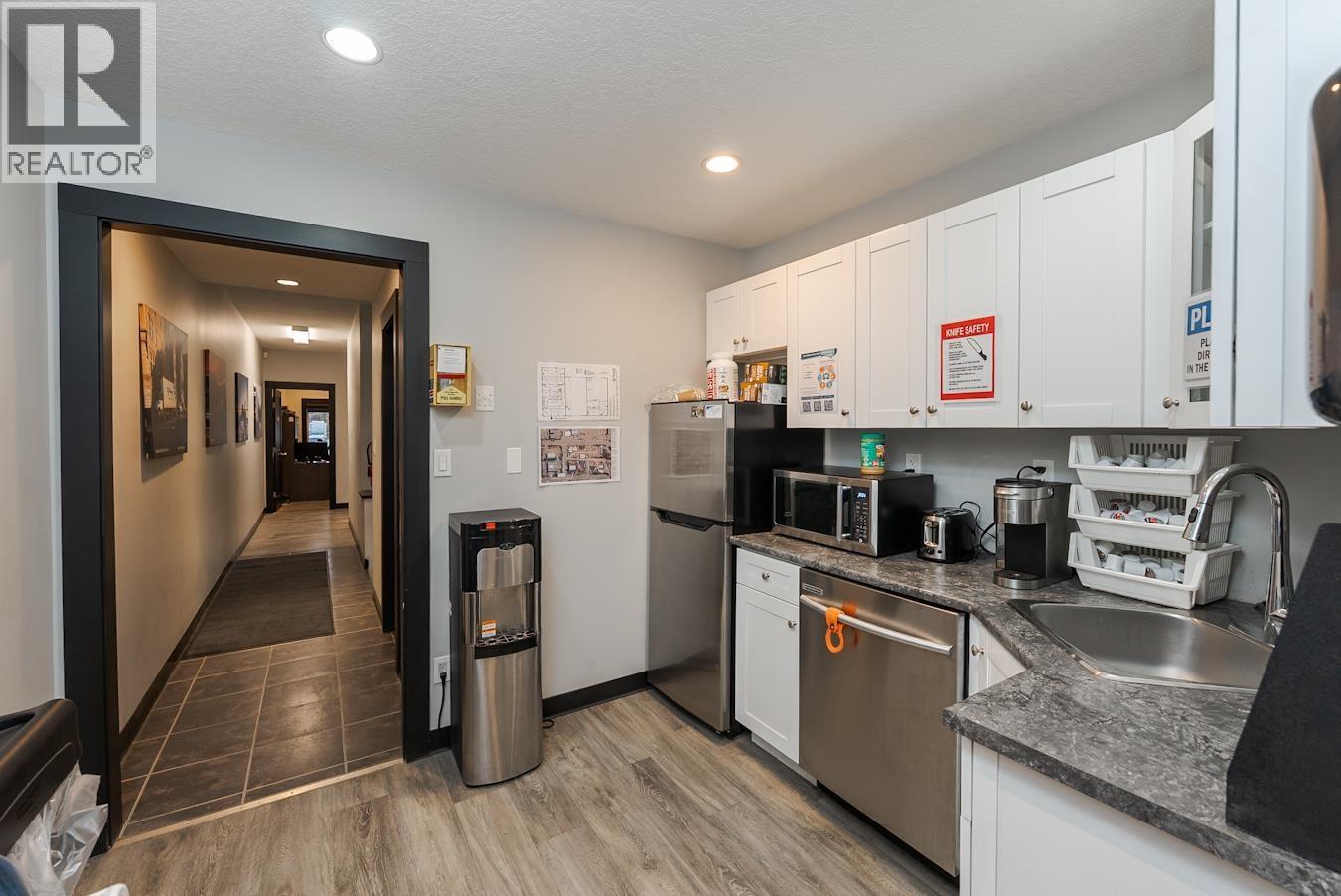5052 HARTWAY DRIVE, Prince George