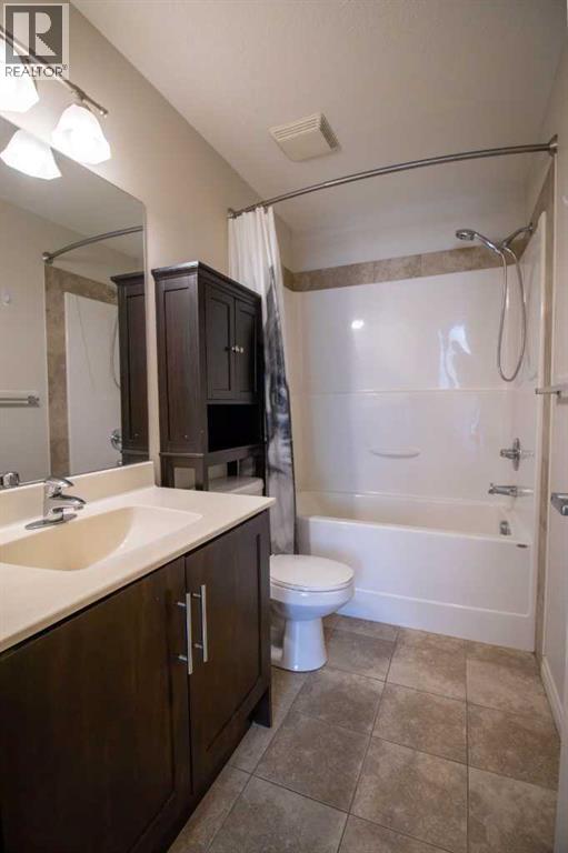 Single Family House for Sale in   Sherwood Boulevard NW Sherwood Calgary 