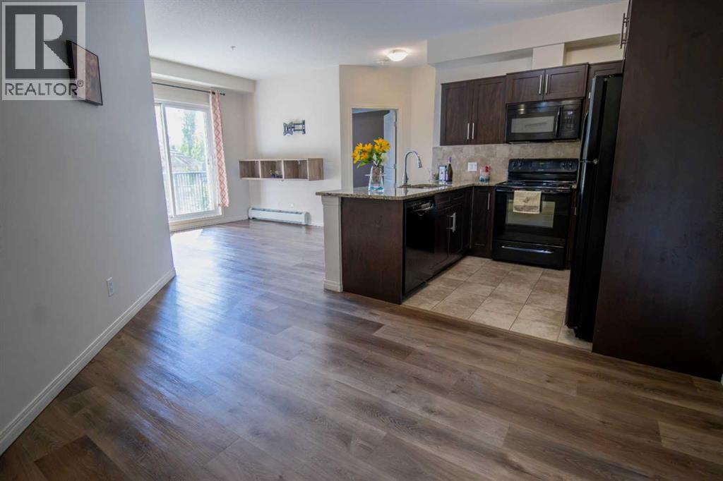 Single Family House for Sale in   Sherwood Boulevard NW Sherwood Calgary 