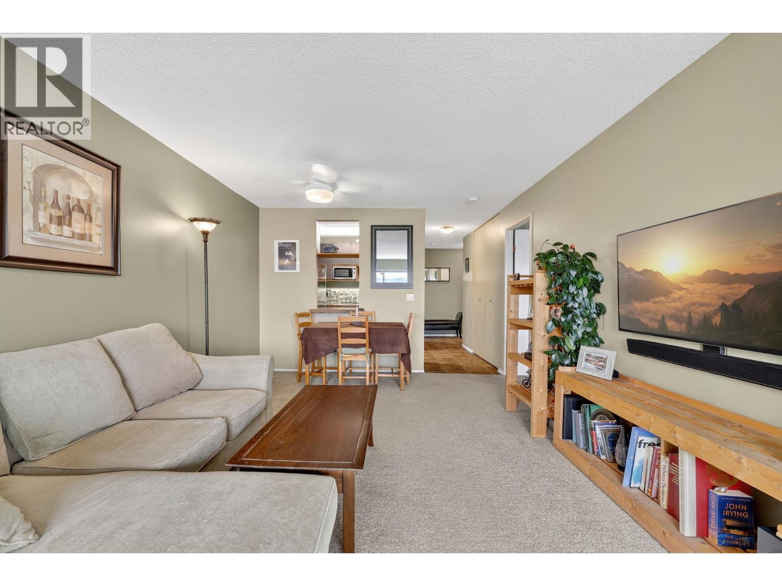 1006 737 Leon Avenue, Kelowna