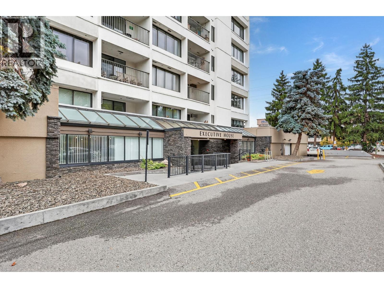 1006 737 Leon Avenue, Kelowna