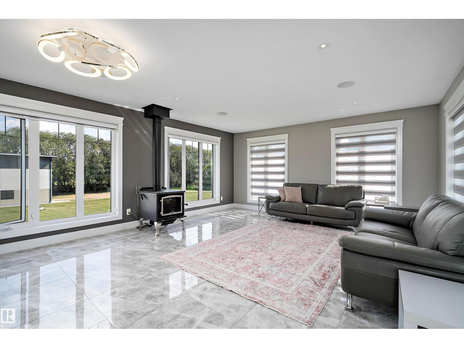 #9B 54231 Range Road 250, Rural Sturgeon County