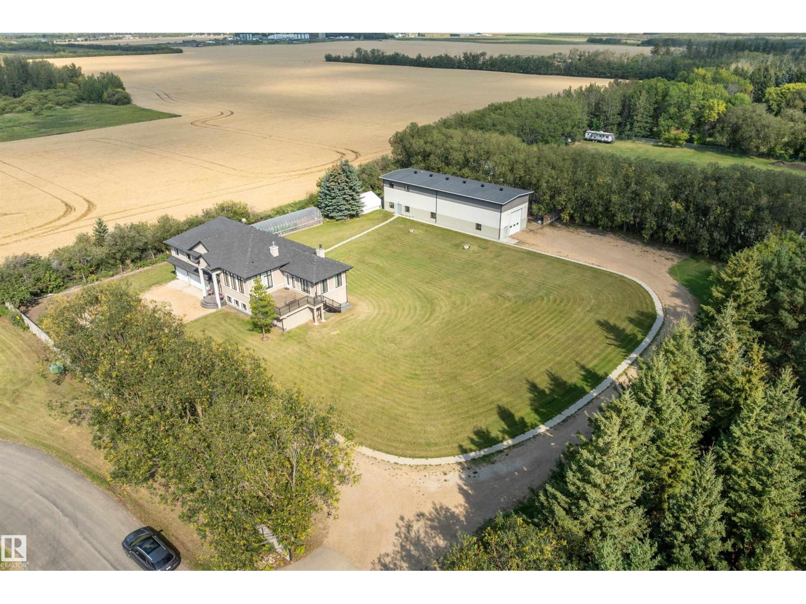 #9B 54231 Range Road 250, Rural Sturgeon County