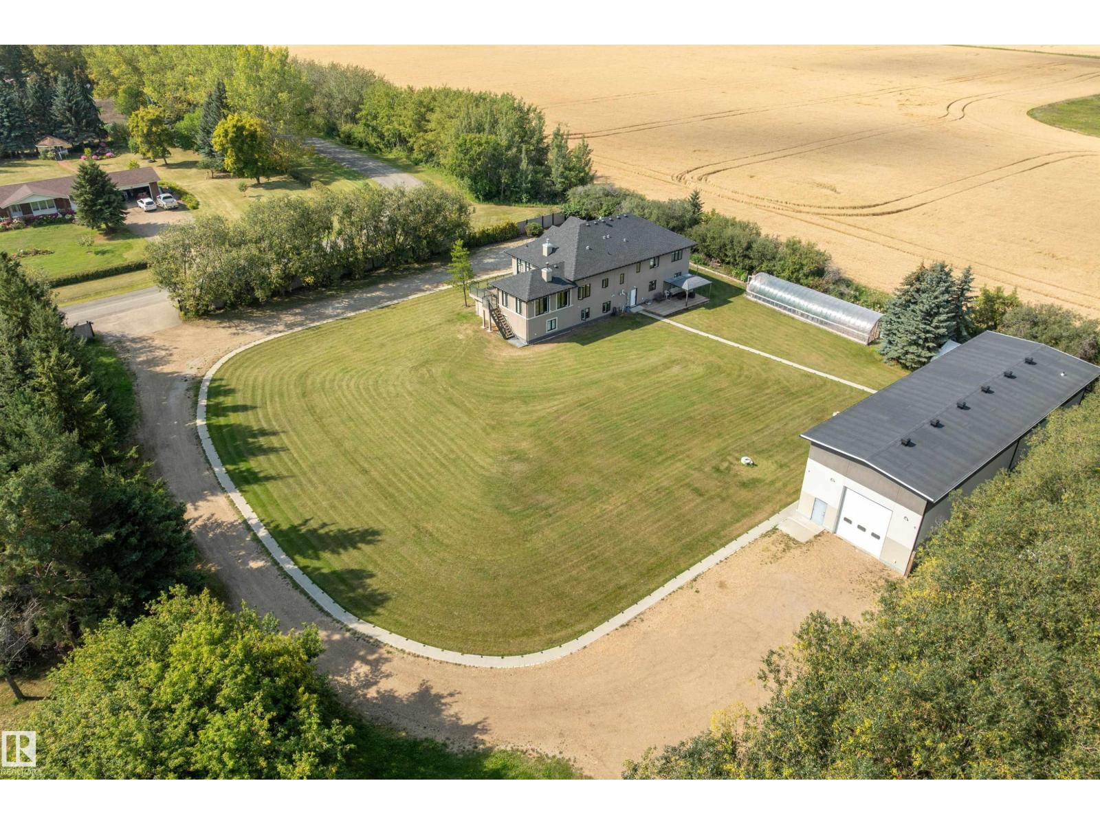 #9B 54231 Range Road 250, Rural Sturgeon County