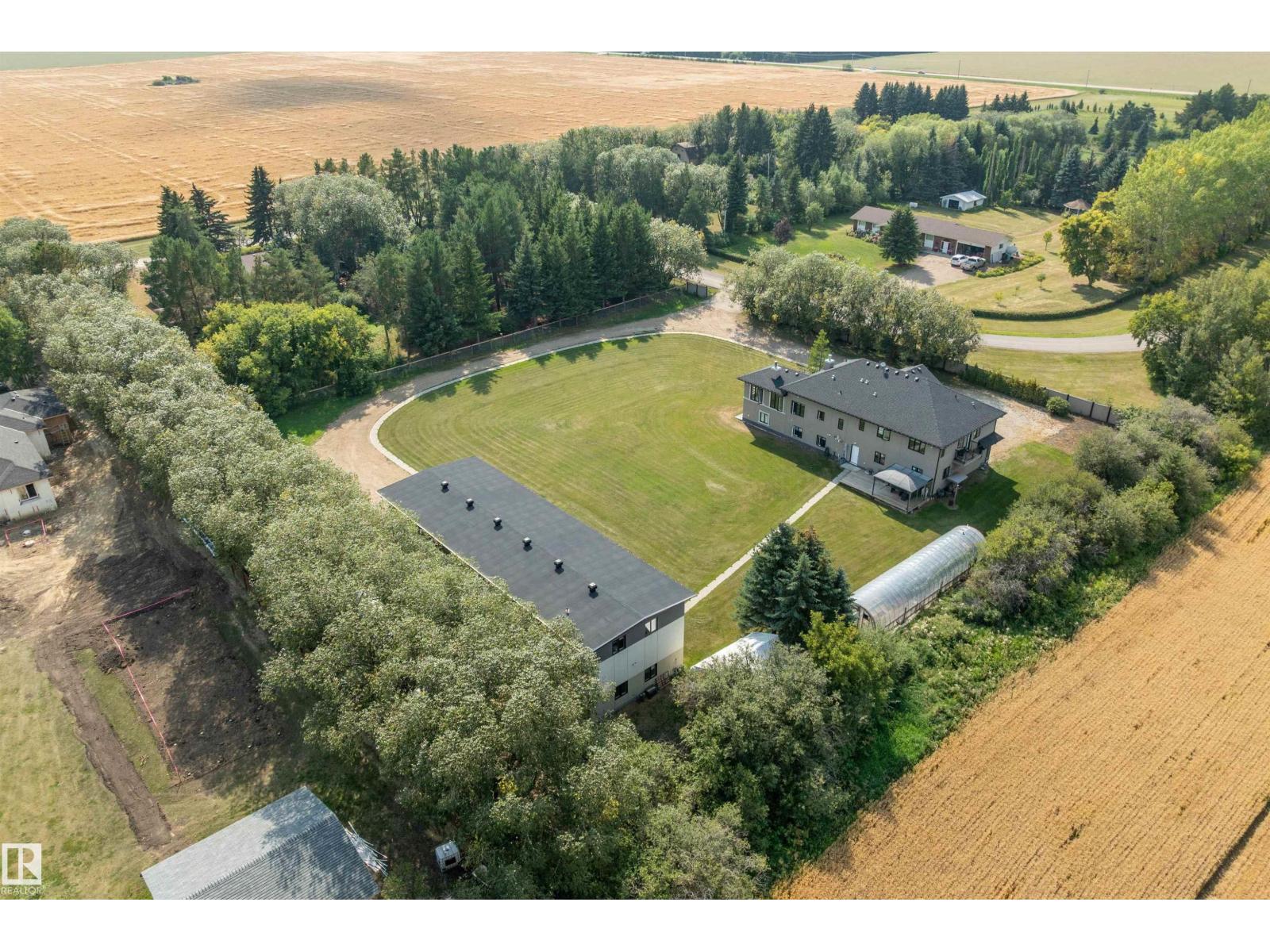 #9B 54231 Range Road 250, Rural Sturgeon County