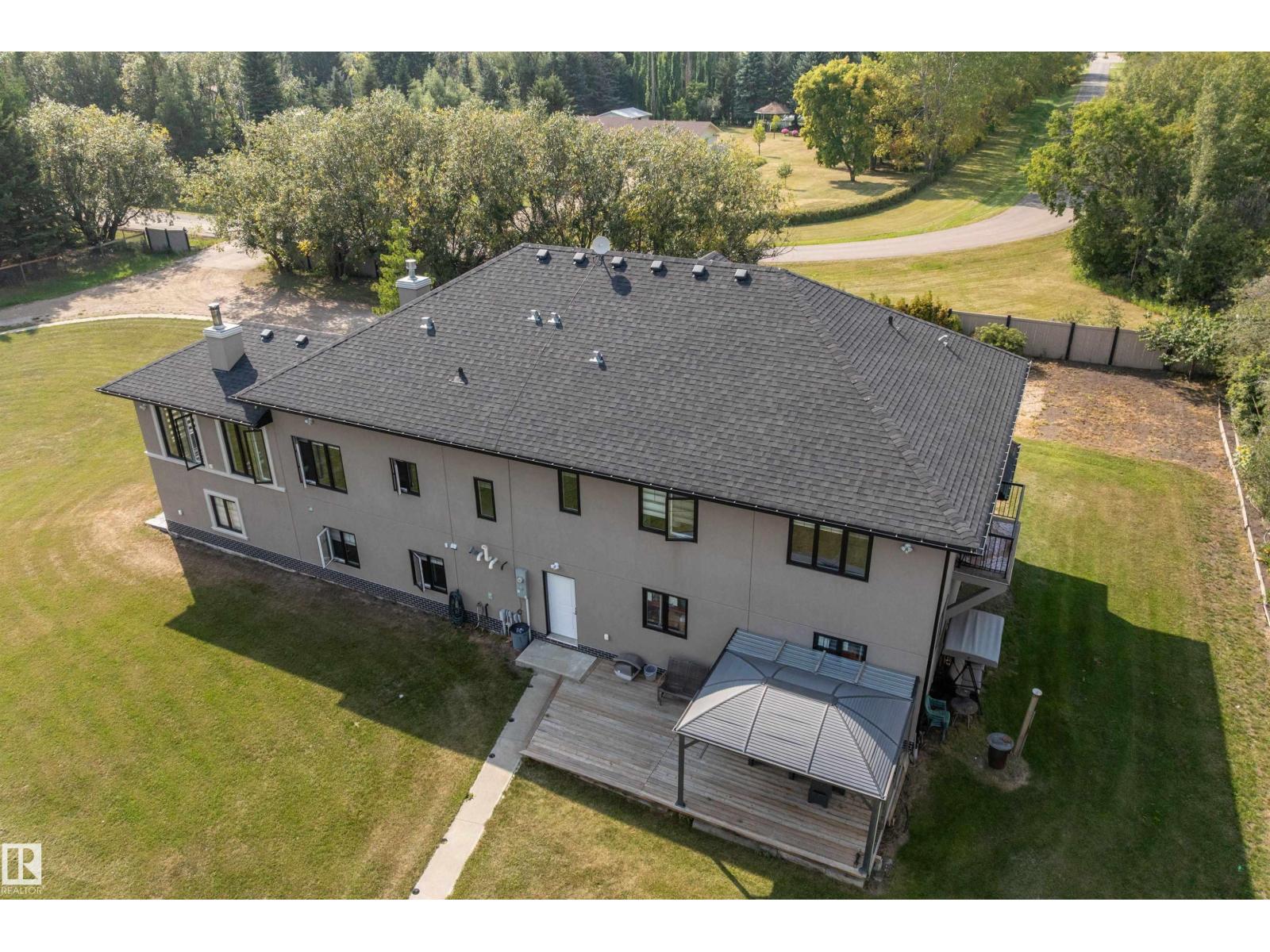 #9B 54231 Range Road 250, Rural Sturgeon County
