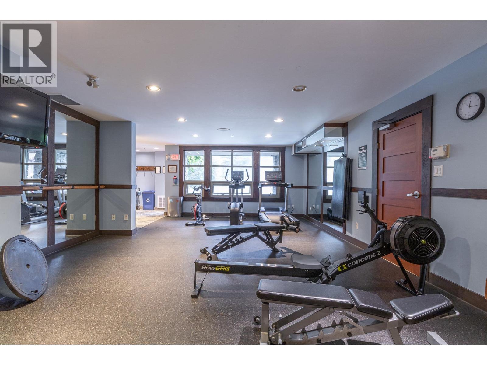 334D 2036 LONDON LANE, Whistler