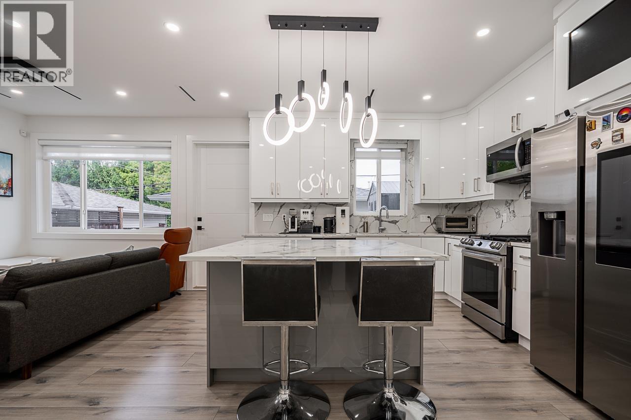 #2 4675 CANADA WAY, Burnaby