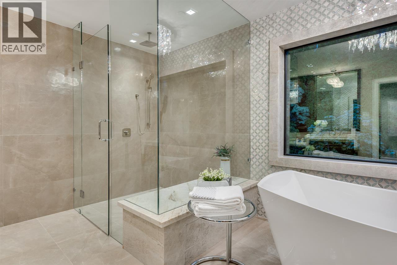 1525 VINSON CREEK ROAD, West Vancouver