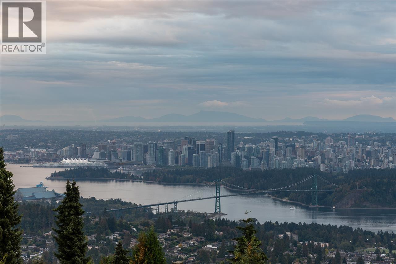 1525 VINSON CREEK ROAD, West Vancouver