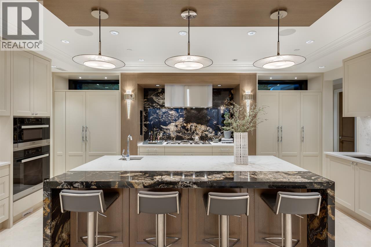 1525 VINSON CREEK ROAD, West Vancouver