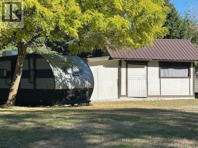 4 8290 Sa-seen-os Rd, Youbou