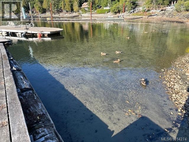 4 8290 Sa-seen-os Rd, Youbou