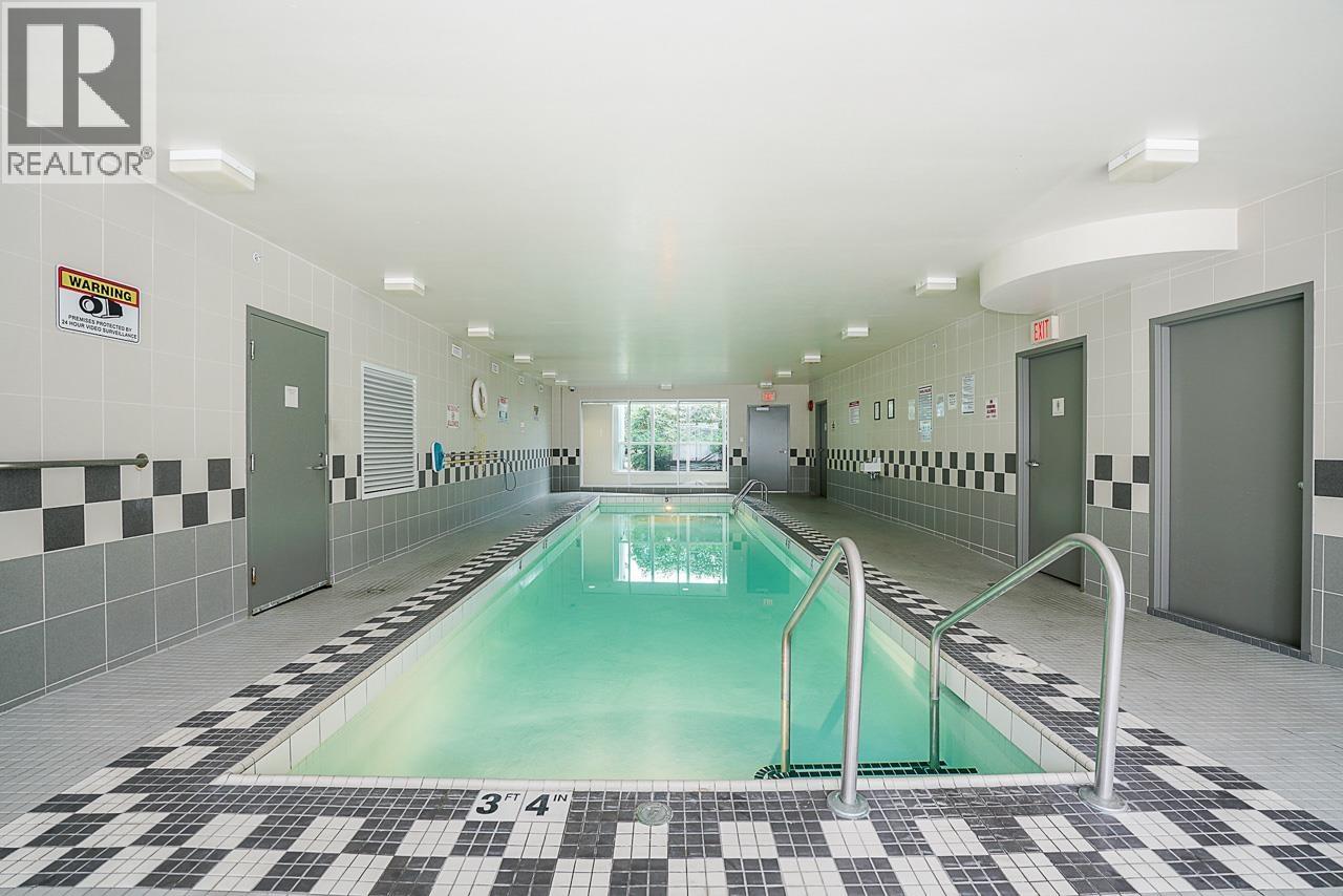 1702 6088 WILLINGDON AVENUE, Burnaby