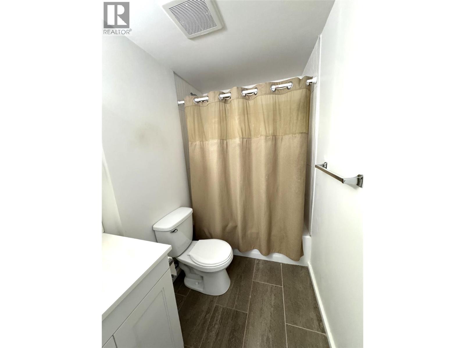 1300 CHURCH Street Unit# 205, Penticton