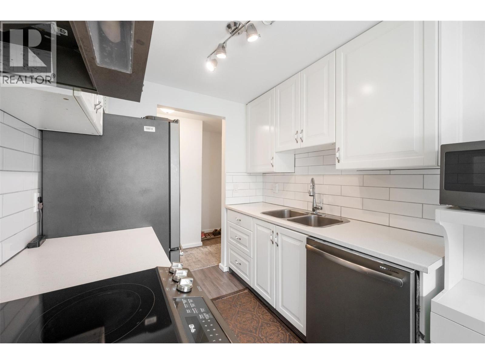 1300 CHURCH Street Unit# 205, Penticton