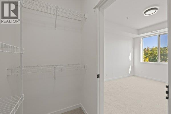 201 2142 Vasile Road, Kelowna