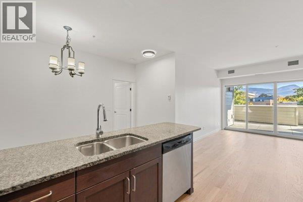 201 2142 Vasile Road, Kelowna