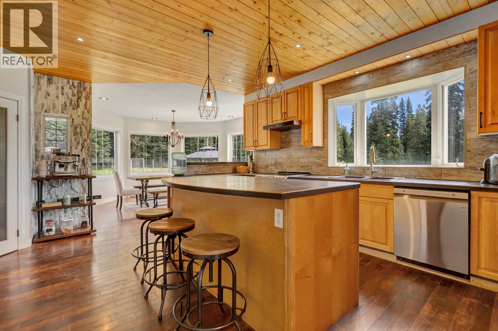 9205 McCulloch Road, Kelowna