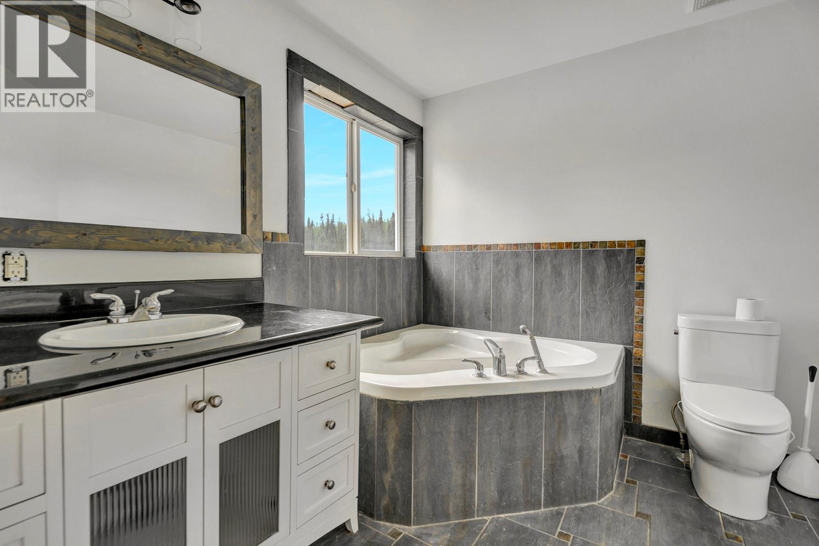  9205 McCulloch Road, Kelowna