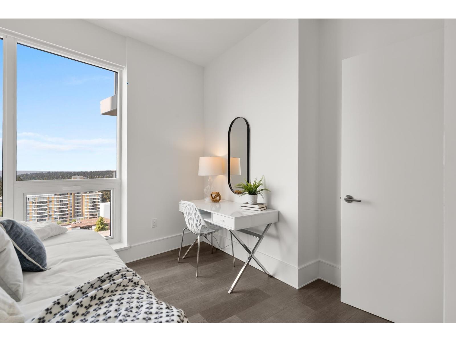 1701 1500 MARTIN STREET, White Rock