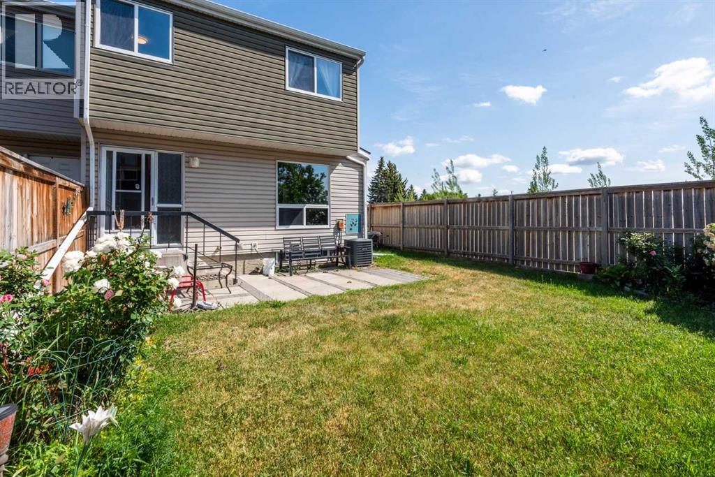 Single Family House for Sale in   Pensacola Crescent SE Penbrooke Meadows Calgary 