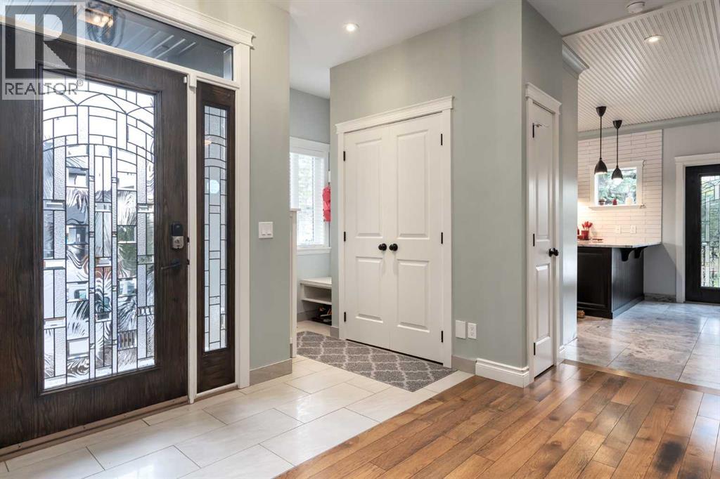 Single Family House for Sale in   Avenue SW Altadore Calgary 