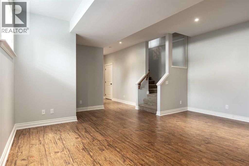 Single Family House for Sale in   Avenue SW Altadore Calgary 