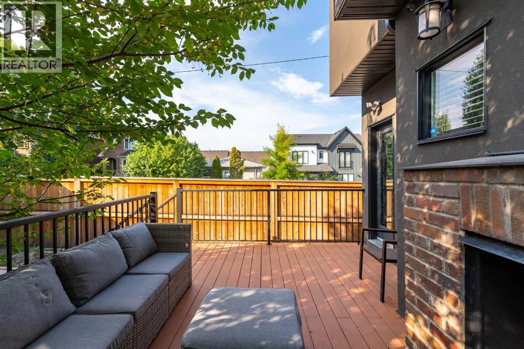 Single Family House for Sale in   Avenue SW Altadore Calgary 