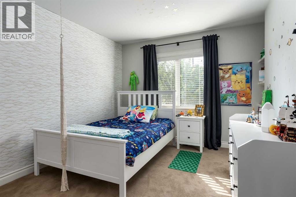 Single Family House for Sale in   Avenue SW Altadore Calgary 