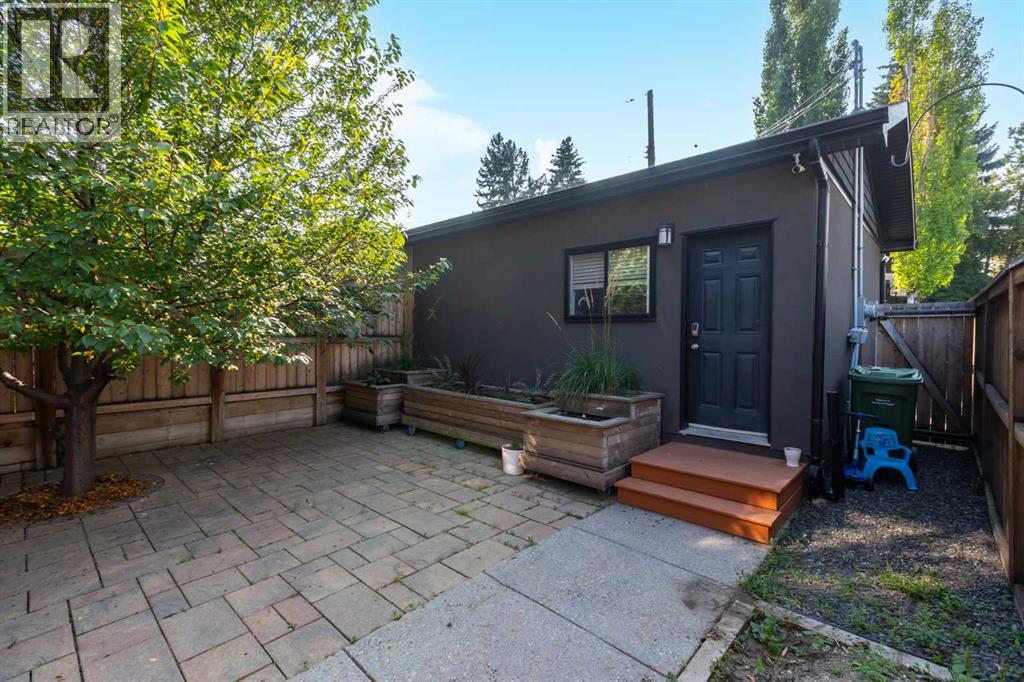 Single Family House for Sale in   Avenue SW Altadore Calgary 