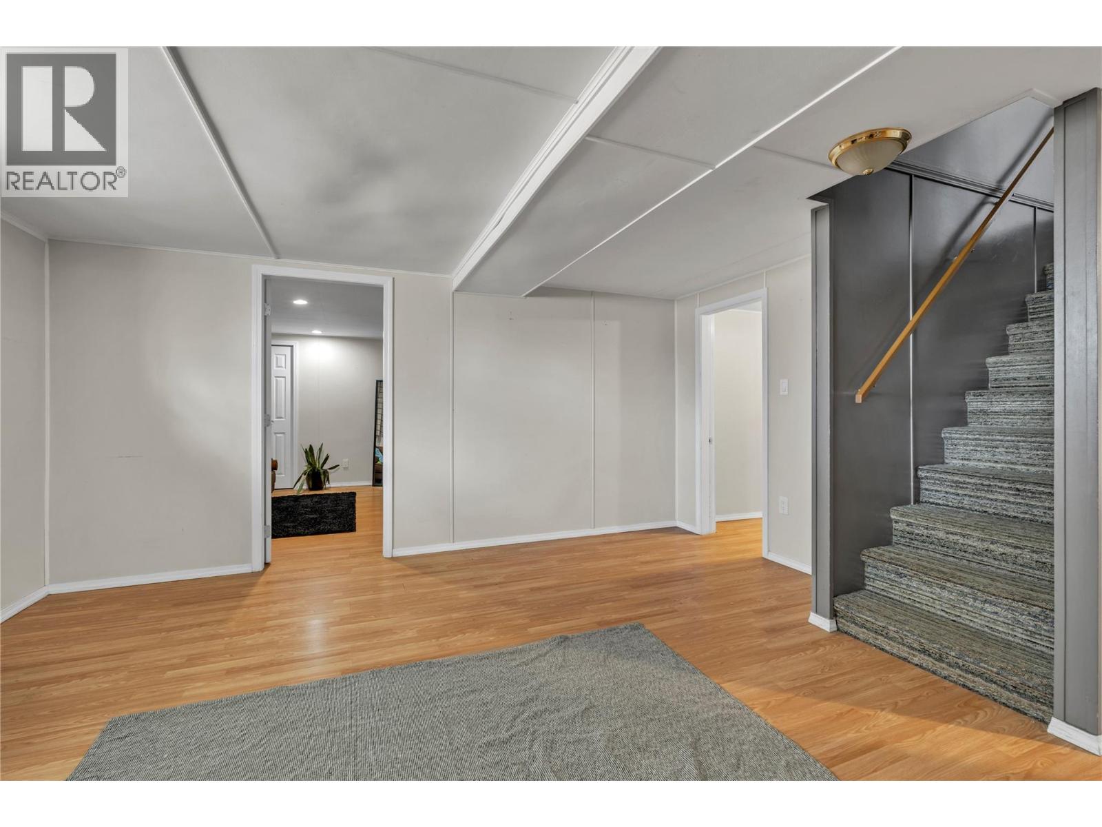  203 MOODY Street, Princeton