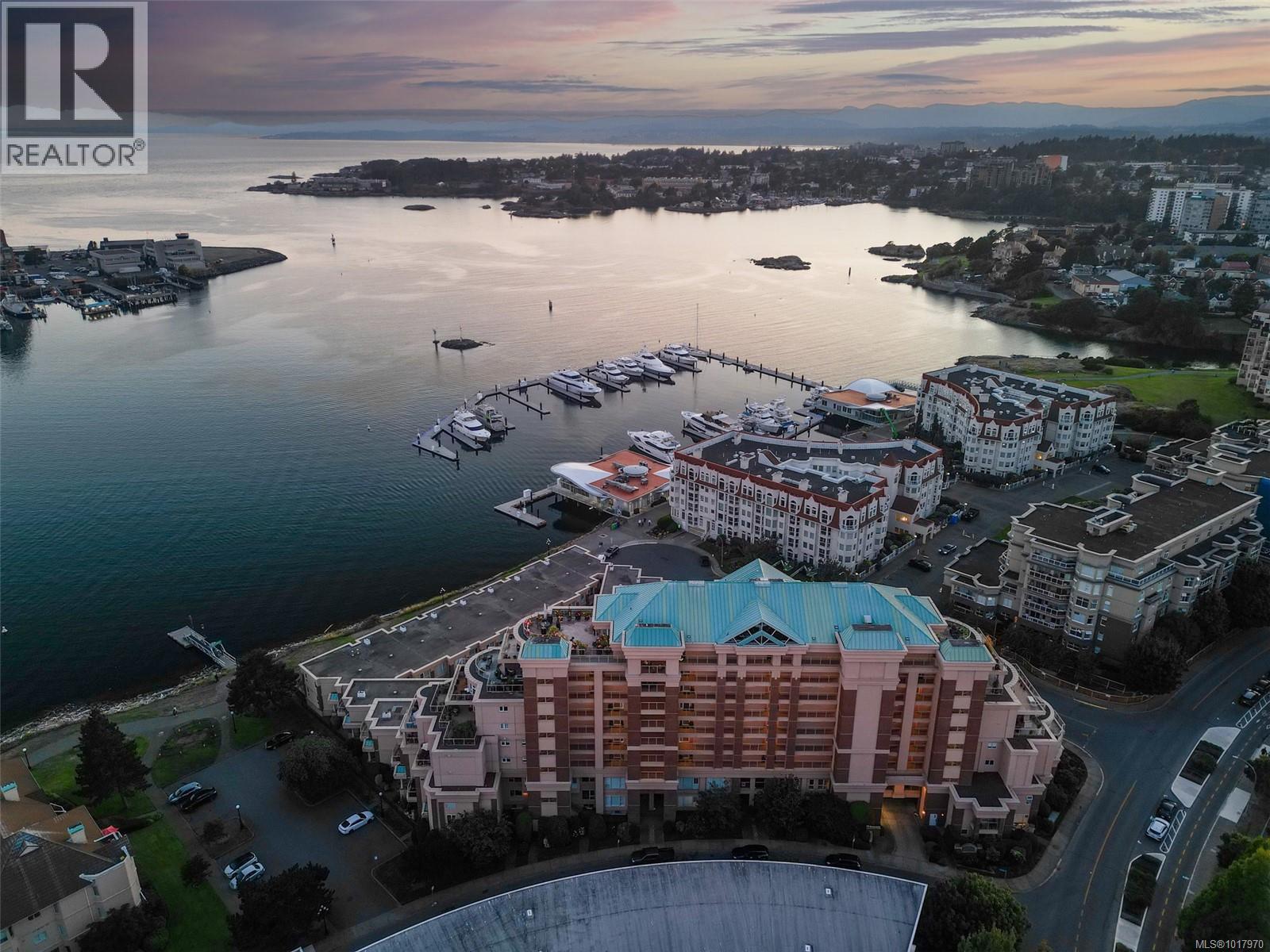 126 75 Songhees Road, Victoria