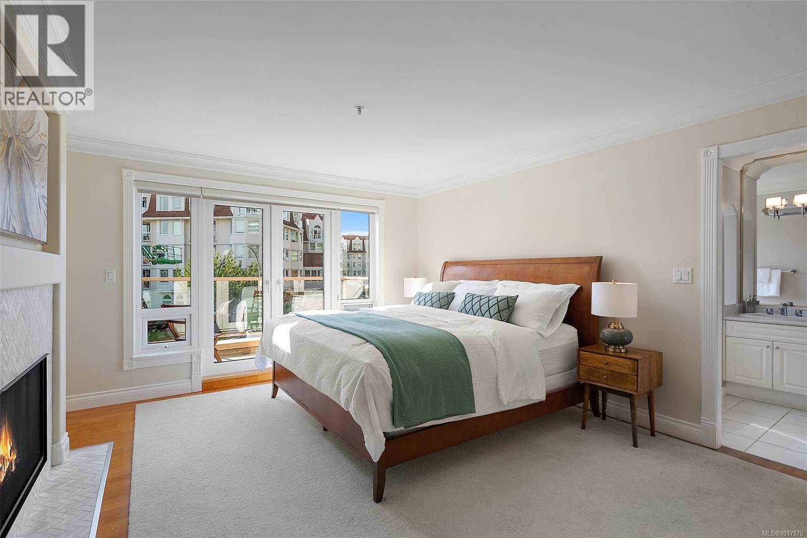 126 75 Songhees Road, Victoria