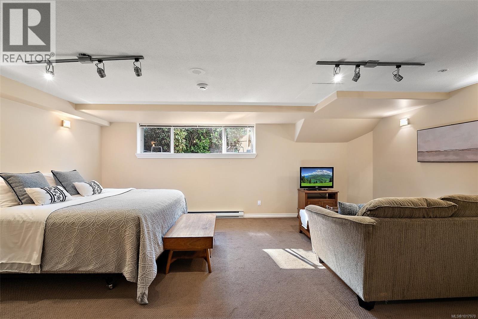 126 75 Songhees Road, Victoria