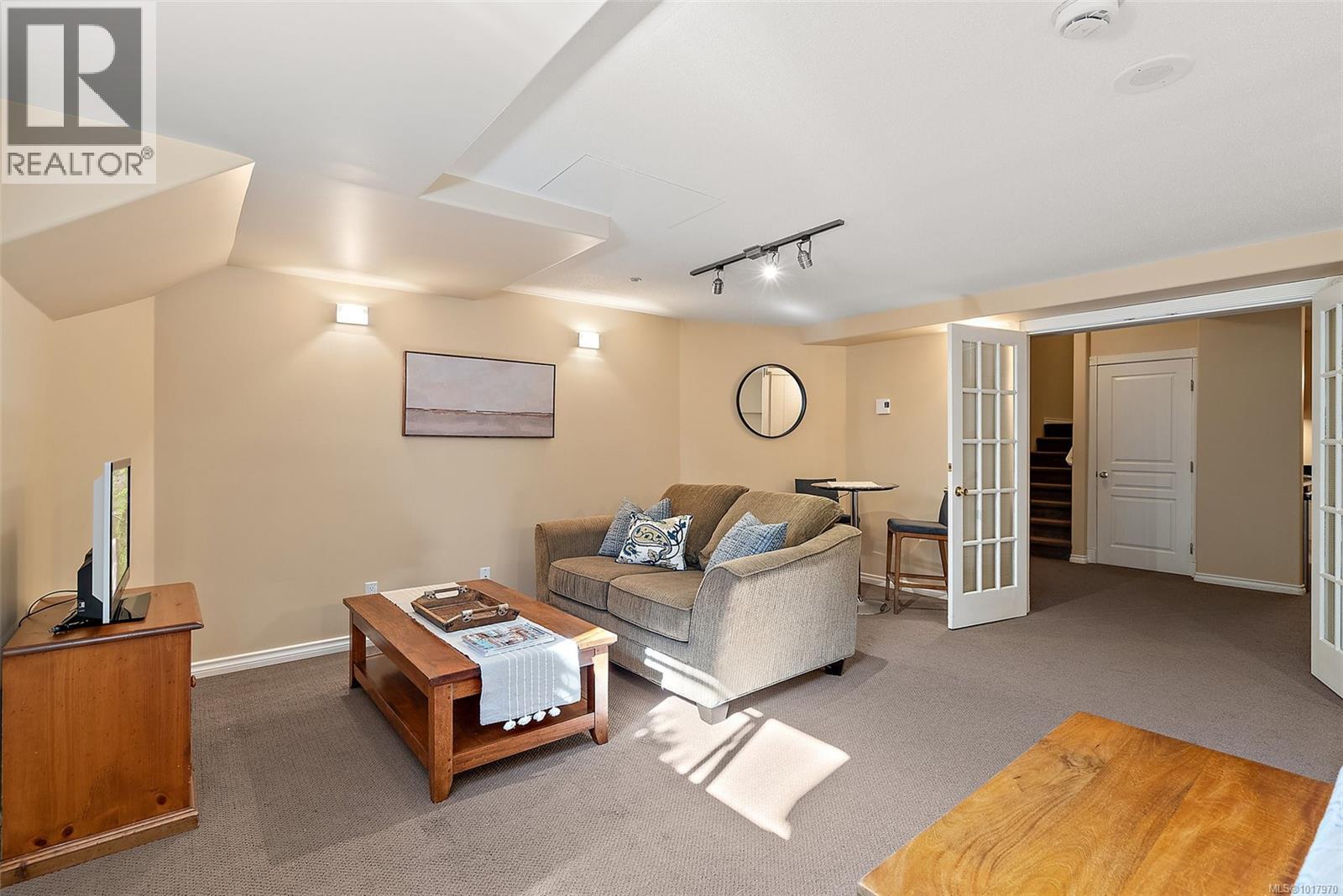 126 75 Songhees Road, Victoria