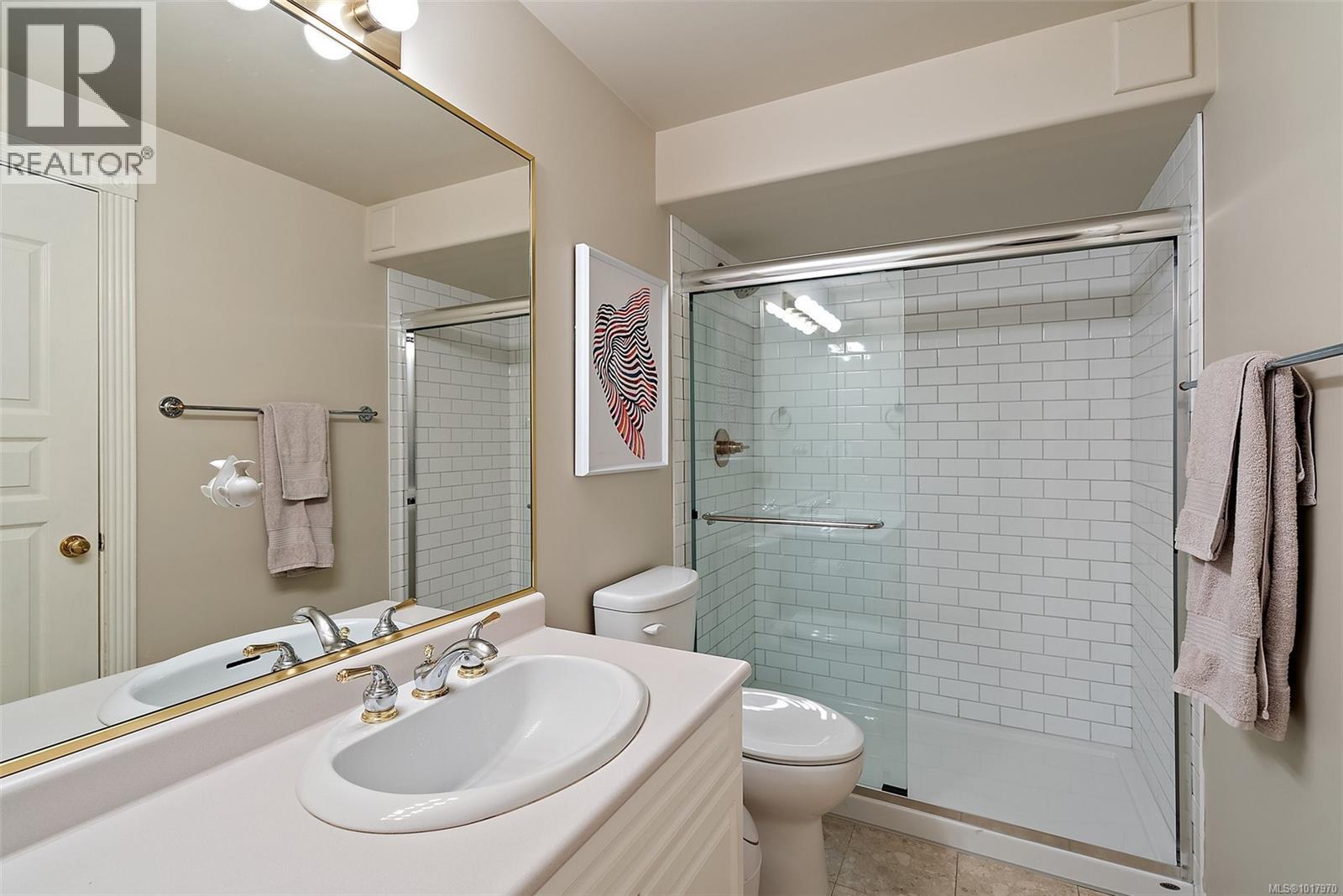 126 75 Songhees Road, Victoria