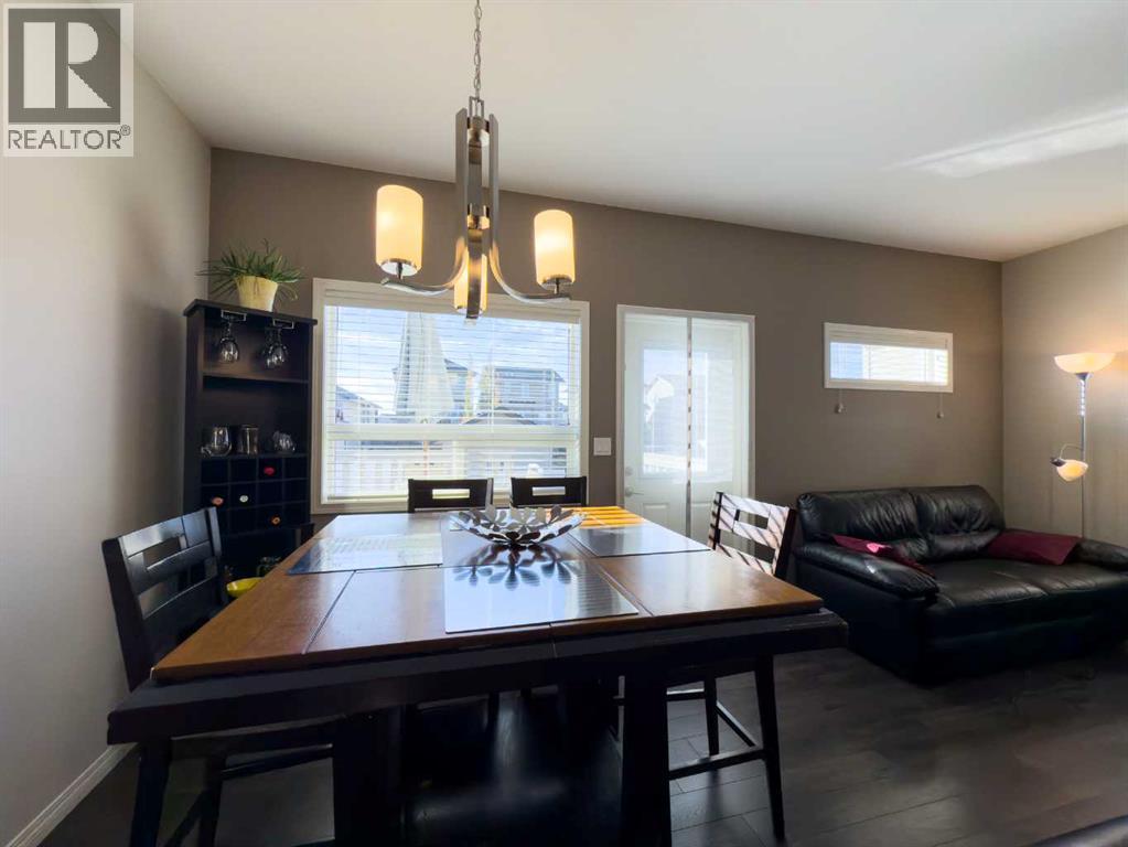 129 Henderson Crescent, Penhold