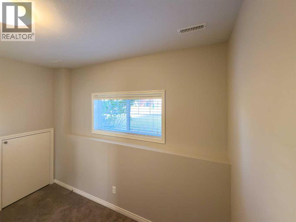 129 Henderson Crescent, Penhold