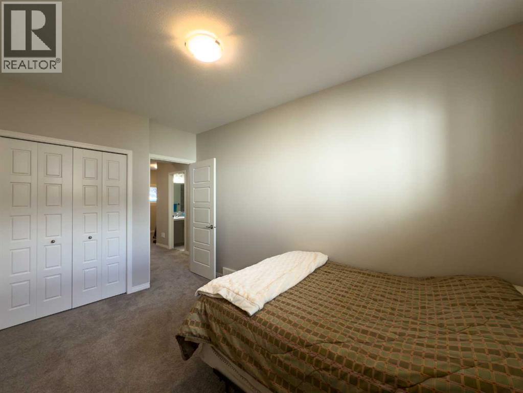 129 Henderson Crescent, Penhold