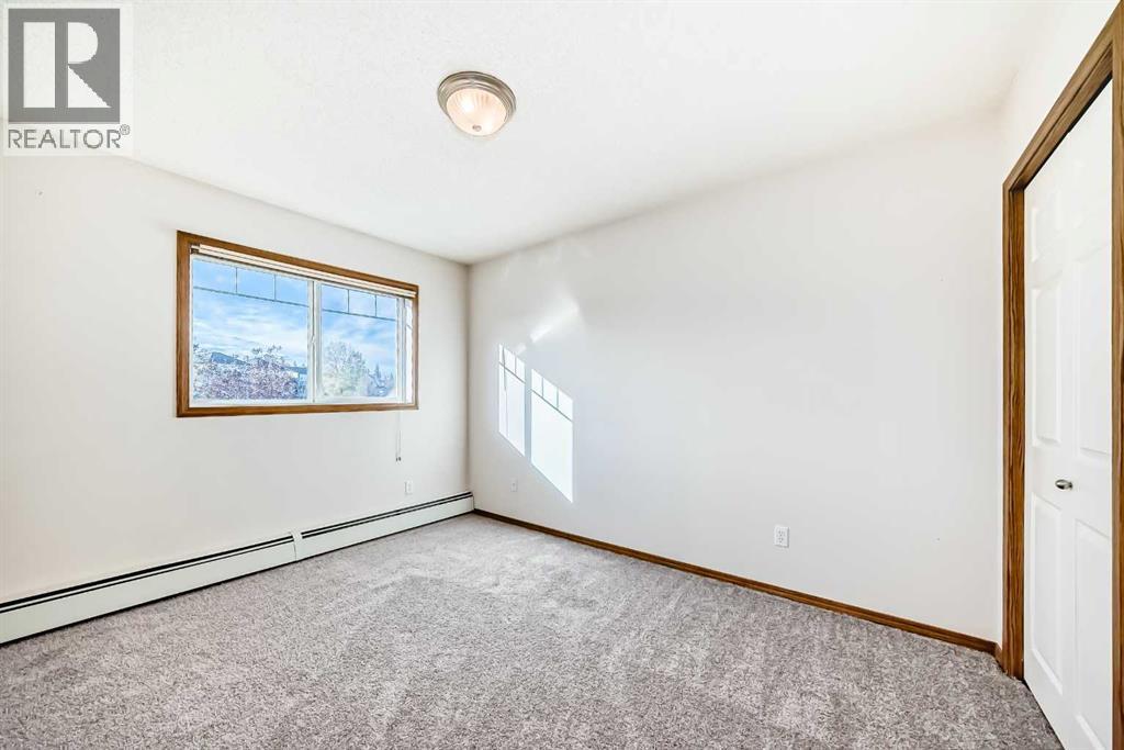 Single Family House for Sale in   Somervale View SW Somerset Calgary 