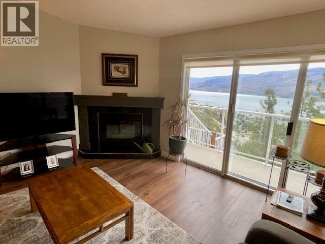 4450 Ponderosa Drive Unit# 204, Peachland