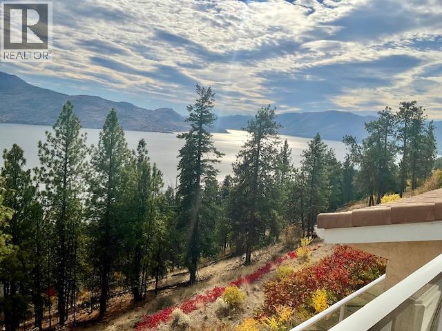 4450 Ponderosa Drive Unit# 204, Peachland
