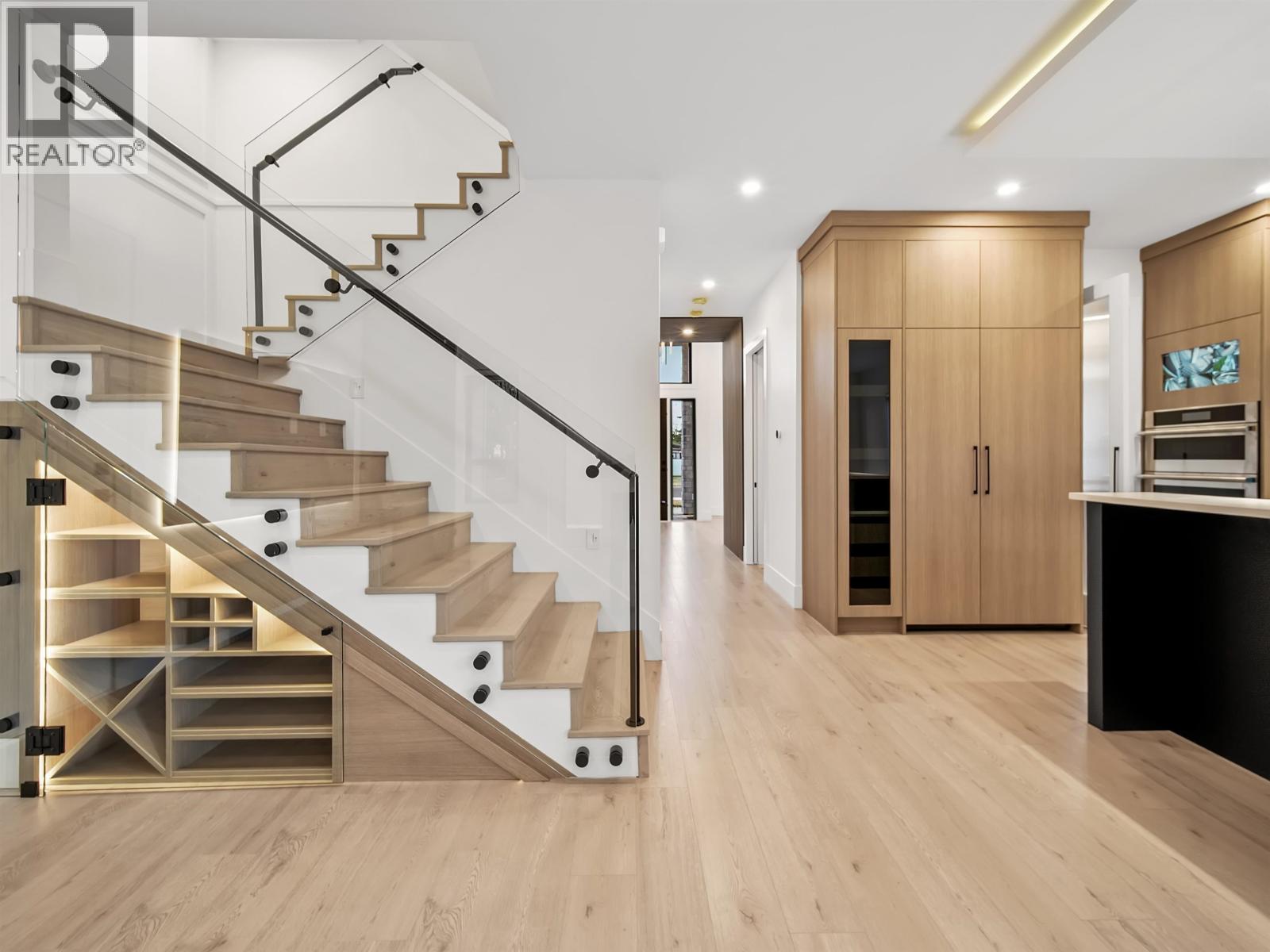 6079 44A Avenue, Ladner