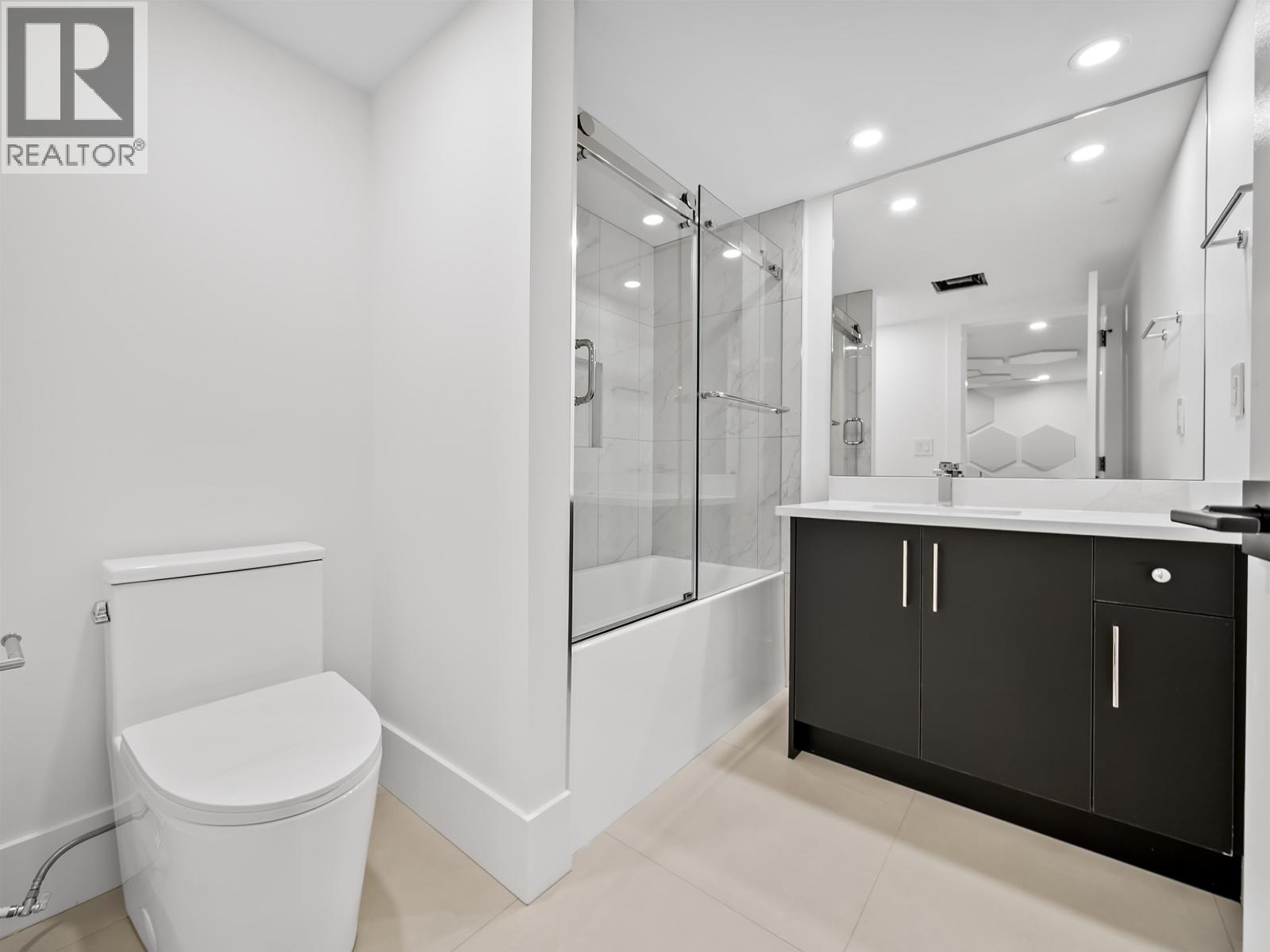 6079 44A Avenue, Ladner