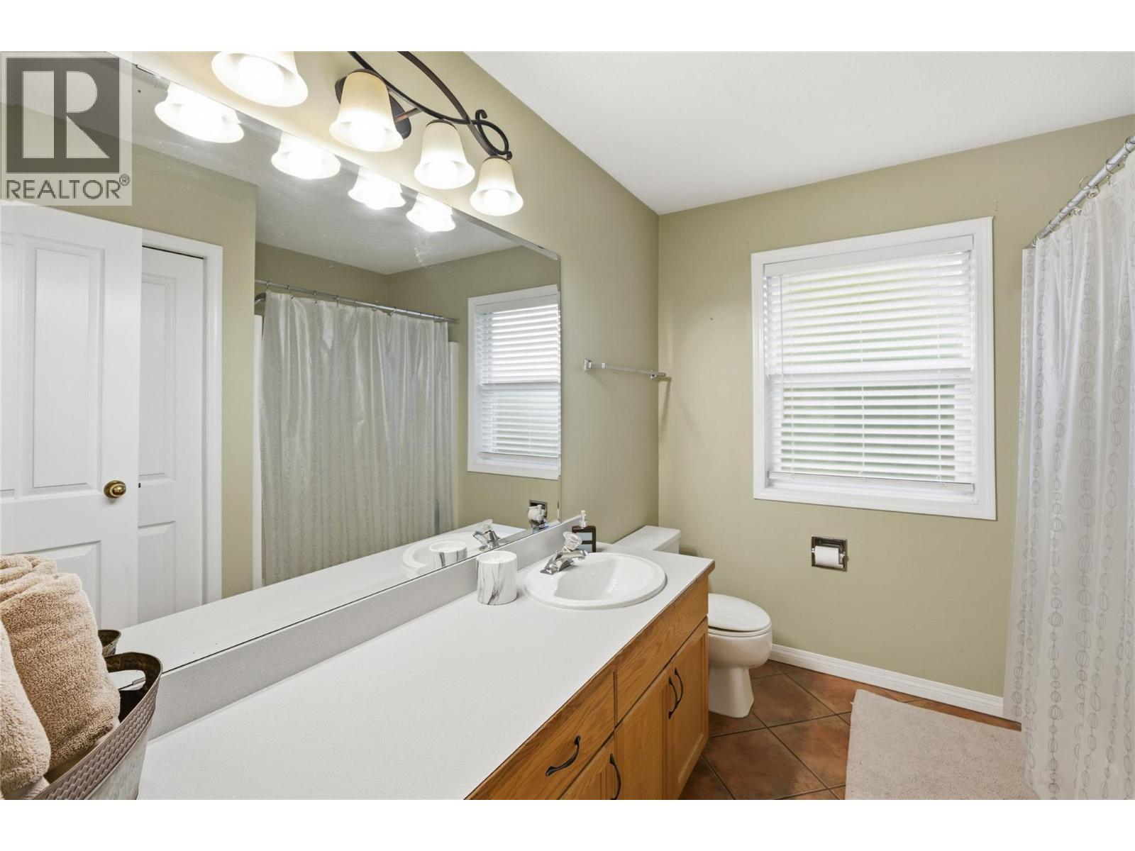 3395 Southridge Drive, Castlegar