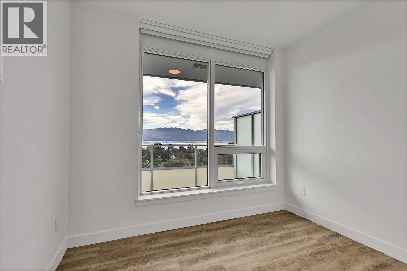 1104 238 Leon Avenue, Kelowna