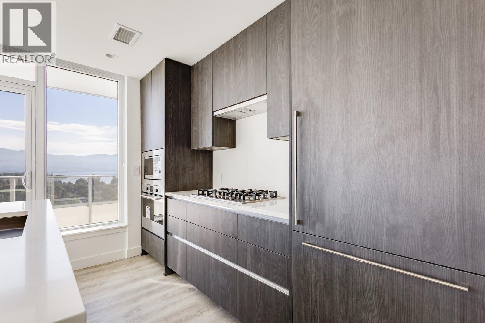 1104 238 Leon Avenue, Kelowna